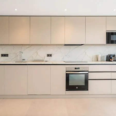 Casa Seaview Lunymar 2 公寓 埃斯特波纳